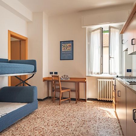 Aparthotel Residenza Adelaide Finale Ligure Exterior foto